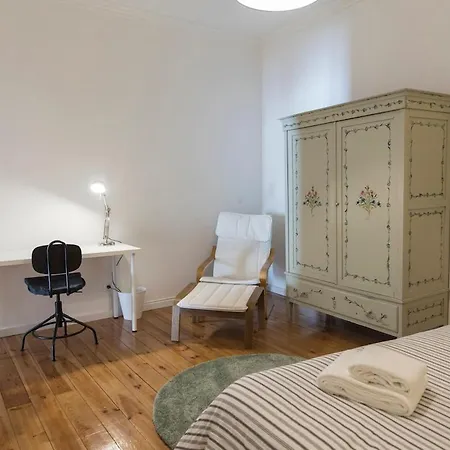 Family-friends 6br - * Lisbon